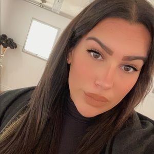 Meet your Posher, Alexa